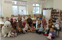 Wspolna fotografia z misiami