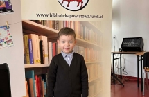 Zdobywca wyroznienia w XVII Powiatowym Konkursie Plastycznym organizowanym przez Powiatowa Biblioteke Publiczna w Turku.