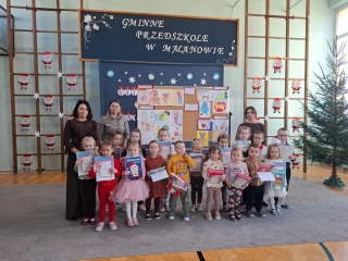 wreczenie agrod i dyplomow