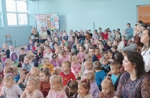 dzieci podczas przegladu