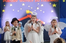 Dzieci  podzas spiewu.