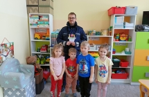 Wsp+-lna fotografia z Policjantem - grupa X