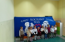 Uroczysto+T¦ç dnia Babci i Dziadka - grupa X