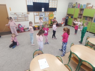 Dzieci tworza siec internetowa