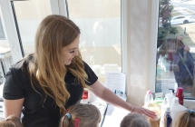 5. Ogladanie srodkow wykorzystywanych w gabinecie.