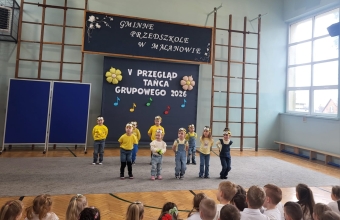 Dzieci z grupy X tancza