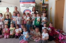 Zdjecie grupowe z paniami z sanepidu