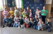 Zdjecie grupy IX z wykonanymi zakladkami.