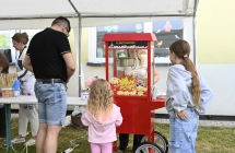 Podczas zakupu popcornu,
