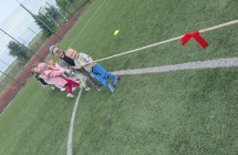 Olimpiada, przeciaganie liny - Grupa Jezyki (2)
