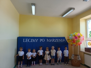 Lecimy po marzenia - Zakonczenie Roku Szkolnego w grupie Pszczolki