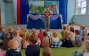 Dobro zawsze wraca, czyli historia Szewczyka Dratewki - teatr lalek Kukielka