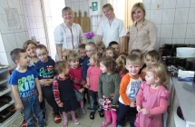 zdjecia  grupa I - kuchnia 032