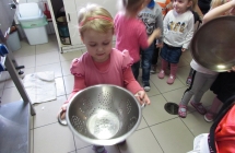 zdjecia  grupa I - kuchnia 019