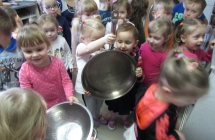 zdjecia  grupa I - kuchnia 018