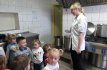 zdjecia  grupa I - kuchnia 008