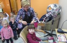 zdjecia  grupa I - czytanie przez rodzicow 015