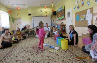 zdjecia  grupa I - czytanie przez rodzicow 041