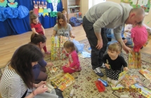 zdjecia  grupa I - czytanie przez rodzicow 060