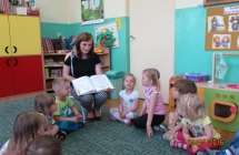 zdjecia  grupa I - czytanie przez rodzicow 006